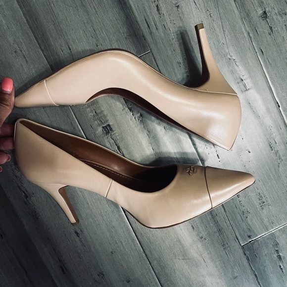 Coach Patrice Pump size 10 - Picture 6 of 9